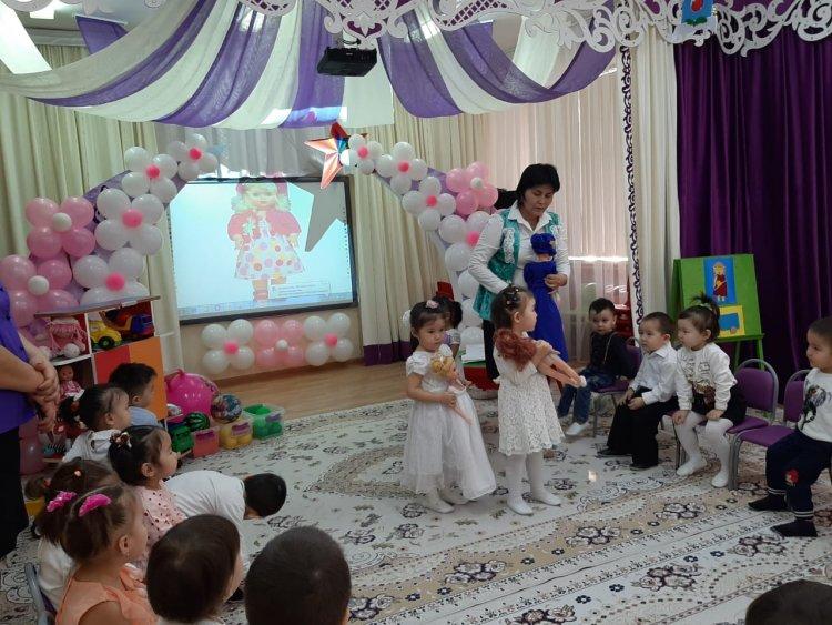 "Ойыншықтар әлеміне саяхат"