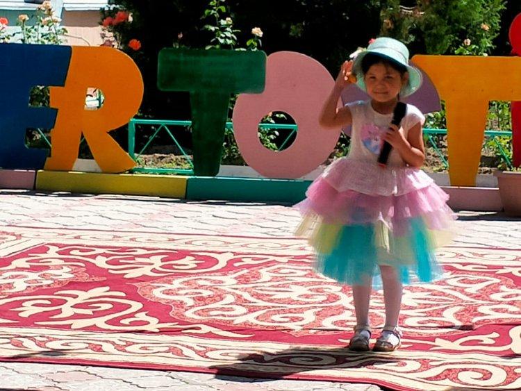 1 маусым Балаларды өорғау күні: сауық кеш "Біз өмірдің гүліміз"